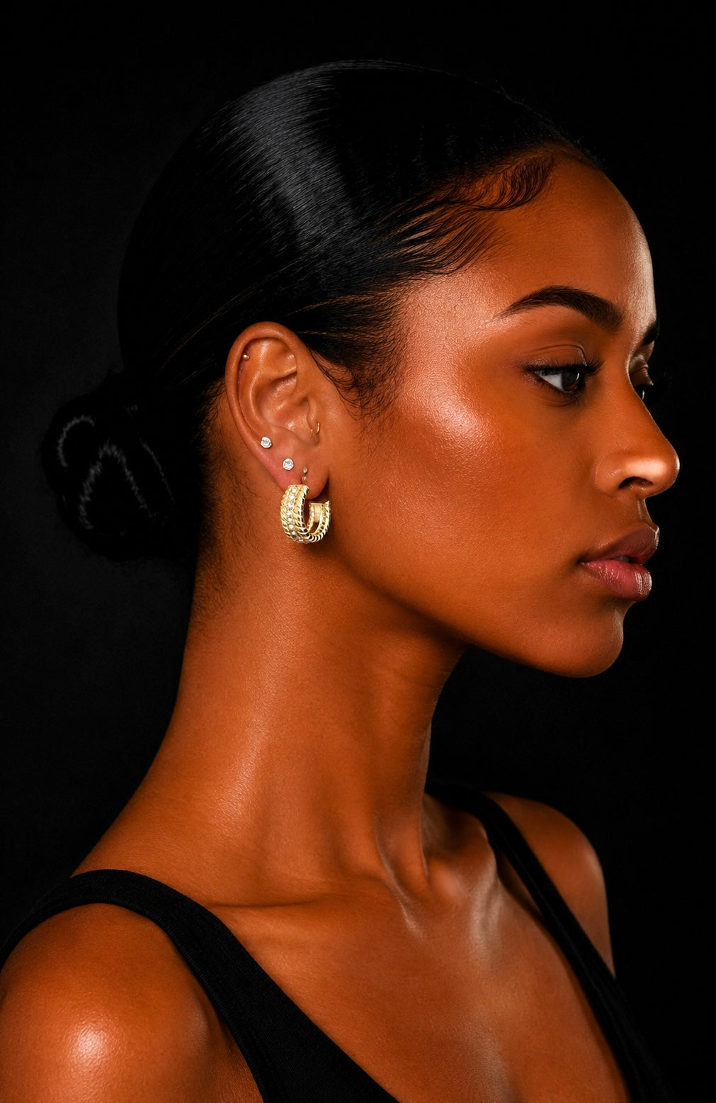 Anya Small Hoops