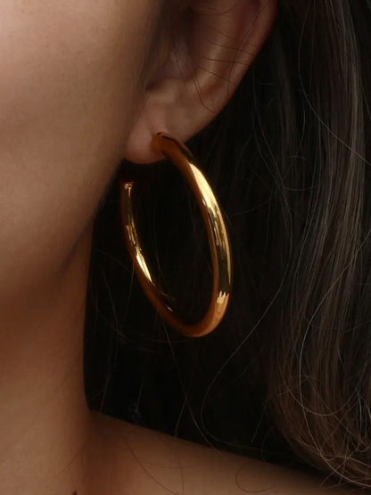 Tina Medium Hoops